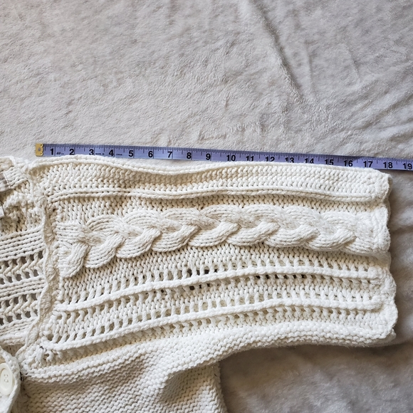 🆕️Between Me & You White Chunky Knit Sweater - Picture 5 of 7